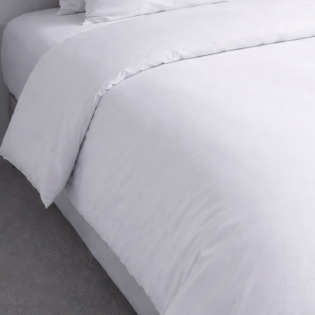 FR Duvet Cover White